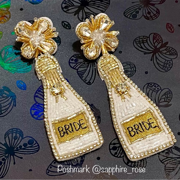 Bride Earrings Beaded Champagne Bottle Womens  Bachelorette Party Future Mrs New - Picture 2 of 3